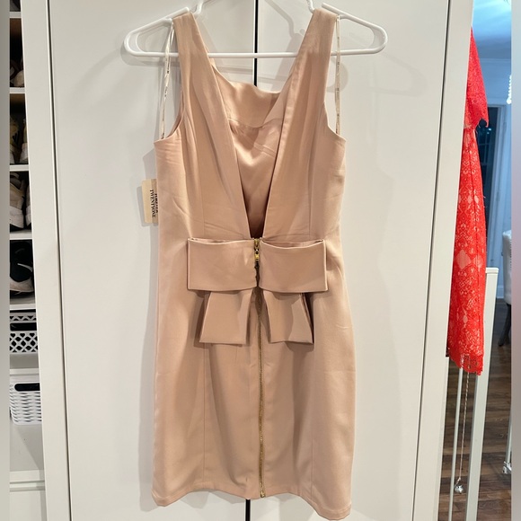 *vintage* Really cute Bow Back Nude Dress NWT - Picture 4 of 7
